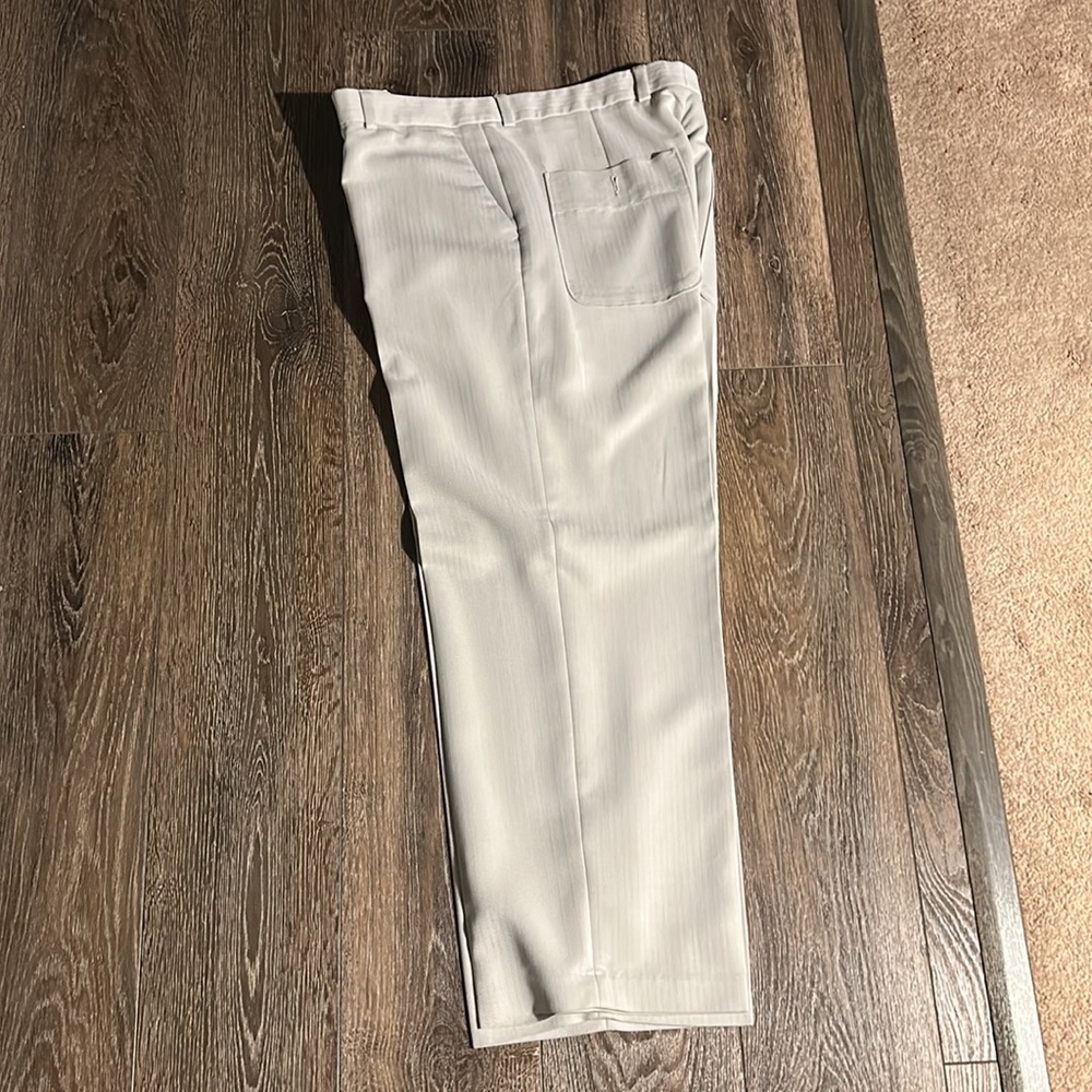 Perry Ellis - Picture 2 of 2